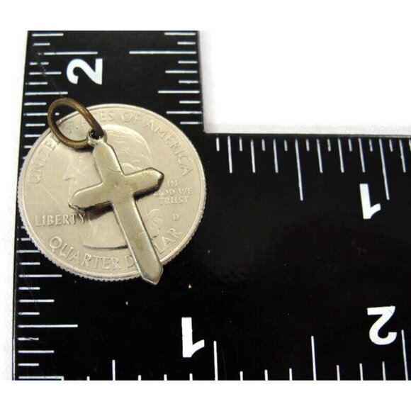 Plain Silver Tone Cross Charm Pendant Patina Vintage - Picture 5 of 8